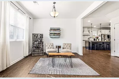 5550 Mirror Lake Drive, Cumming, GA 30028 - Photo 4