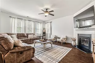 5550 Mirror Lake Dr, Cumming, GA 30028 - Photo 8