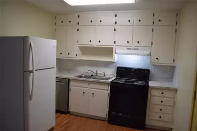 475 Holly Ridge Drive #B, Lilburn, GA 30047 - Photo 10