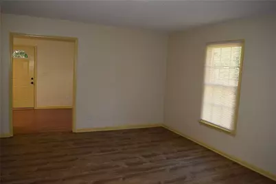 475 Holly Ridge Drive NW, Lilburn, GA 30047 - Photo 4