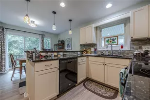 3671 Cold Spring Ln, Atlanta, GA 30341 - Photo 6