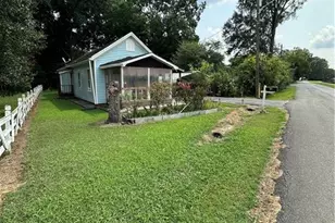 201 N King St, Calhoun, GA 30701 - Photo 1