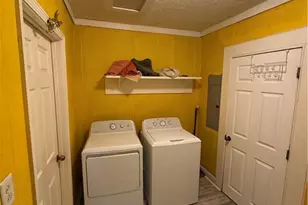 201 N King St, Calhoun, GA 30701 - Photo 10