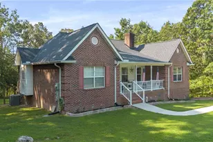 201 Van Dell Dr, Rock Spring, GA 30739 - Photo 6