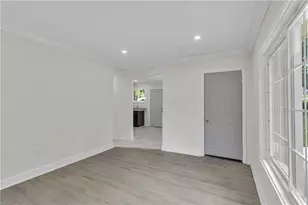 332 Lee St, Forest Park, GA 30297 - Photo 4