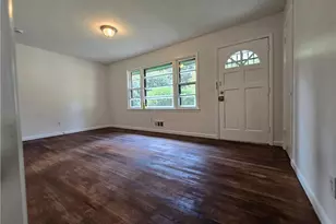 3231 Darlington Oak Dr, Atlanta, GA 30340 - Photo 4