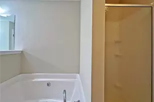 525 Grove Field Ct, Suwanee, GA 30024 - Photo 38