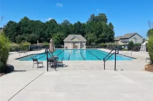 525 Grove Field Ct, Suwanee, GA 30024 - Photo 52