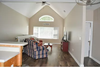 302 Pointe Circle, Dahlonega, GA 30533 - Photo 2