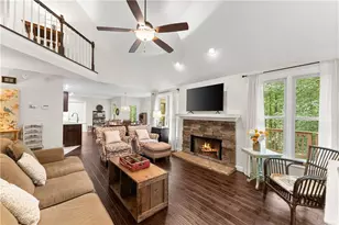 465 Emerald Pkwy, Sugar Hill, GA 30518 - Photo 4