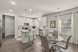 5930 Hidden Ridge Ct, Cumming, GA 30028 - Photo 10