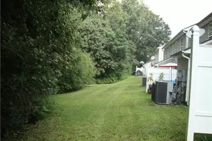 8391 Carlington Ln, Jonesboro, GA 30236 - Photo 2