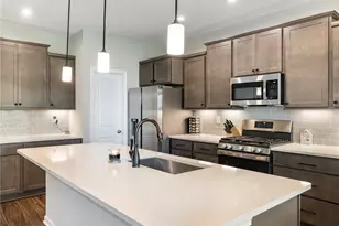 627 Michigan Cir, Hoschton, GA 30548 - Photo 10