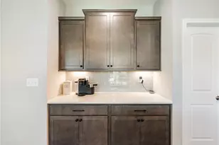 627 Michigan Cir, Hoschton, GA 30548 - Photo 12