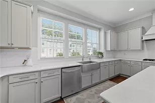 2539 Skyland Dr NE, Brookhaven, GA 30319 - Photo 16