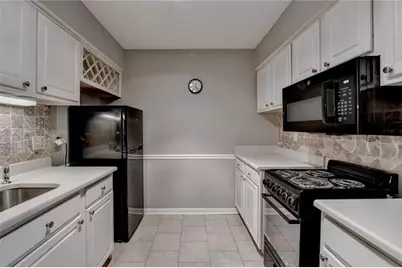 5159 Roswell Road #7, Atlanta, GA 30342 - Photo 6