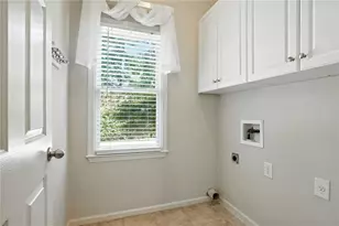 1046 Creek Side Dr, Canton, GA 30115 - Photo 10