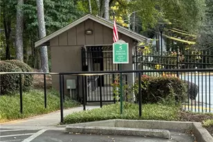 4005 Woodridge Way, Tucker, GA 30084 - Photo 34