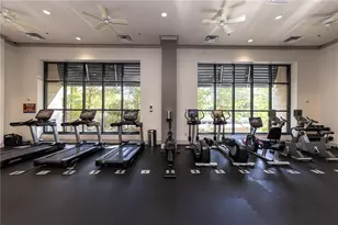 3040 Peachtree Rd NW, Atlanta, GA 30305 - Photo 22