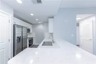 3040 Peachtree Rd NW, Atlanta, GA 30305 - Photo 6