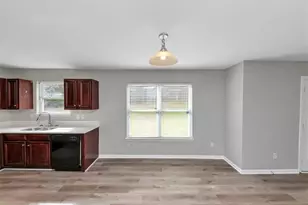 2420 Valley Creek Dr, Lithia Springs, GA 30122 - Photo 12