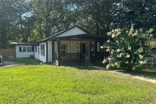 102 Oak St, Summerville, GA 30747 - Photo 1