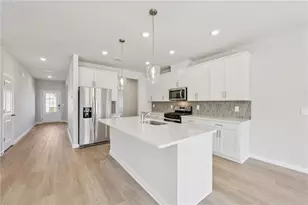 411 Tallulah Ln, Grayson, GA 30017 - Photo 14