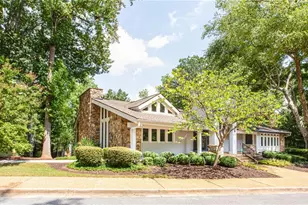 1005 Garden Ct, Atlanta, GA 30328 - Photo 22