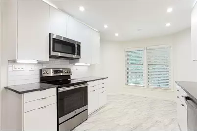 1005 Garden Court, Atlanta, GA 30328 - Photo 8