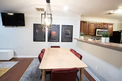 743 Crestwell Circle, Atlanta, GA 30331 - Photo 8