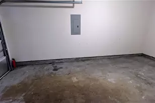 2435 Vine St, Union City, GA 30291 - Photo 12