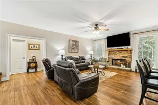 5985 Wigwam Way, Flowery Branch, GA 30542 - Photo 14