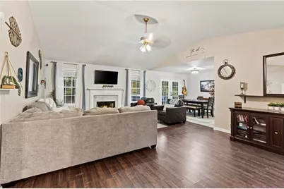 4340 Oak Creek Drive, Gainesville, GA 30506 - Photo 16