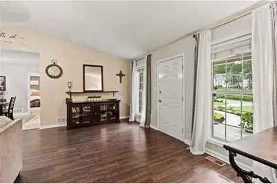 4340 Oak Creek Drive, Gainesville, GA 30506 - Photo 8