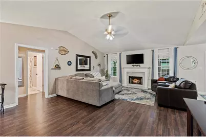 4340 Oak Creek Drive, Gainesville, GA 30506 - Photo 12