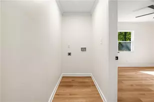 2146 Pinehurst Dr, Atlanta, GA 30344 - Photo 24