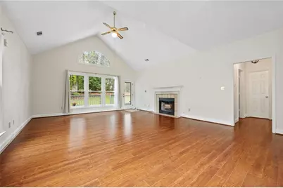 7536 Stonebridge Bay Court, Stone Mountain, GA 30087 - Photo 4