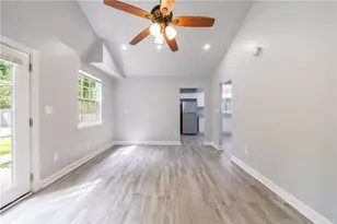 2591 Hood Ave, Atlanta, GA 30318 - Photo 22