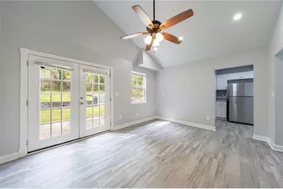 2591 Hood Avenue, Atlanta, GA 30318 - Photo 10