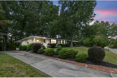 740 Powder Springs Street SE, Smyrna, GA 30080 - Photo 2
