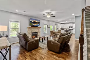 719 Fairview Rd, Brooks, GA 30205 - Photo 14