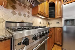 703 Overlook Point, Woodstock, GA 30189 - Photo 18