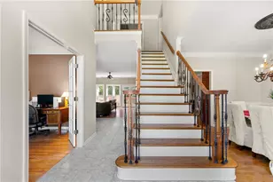 703 Overlook Point, Woodstock, GA 30189 - Photo 4