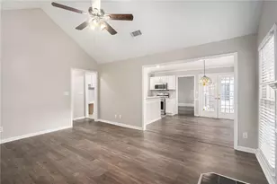 11511 Summer Creek Dr, Hampton, GA 30228 - Photo 6