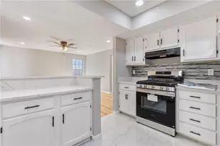 1321 Sweet Woods Dr, Lawrenceville, GA 30044 - Photo 12