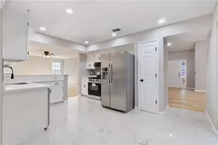 1321 Sweet Woods Dr, Lawrenceville, GA 30044 - Photo 10