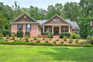 39 Twin Oaks Ln SW, Cartersville, GA 30120 - Photo 1
