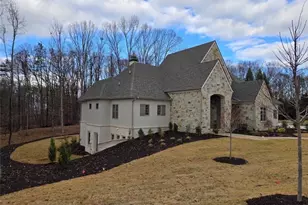 5309 Founders Way, Flowery Branch, GA 30542 - Photo 2