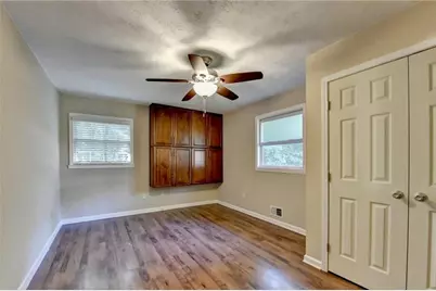 2414 Robin Hood Place, Marietta, GA 30068 - Photo 10