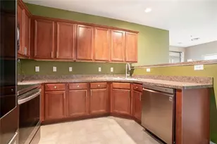 126 Wellbrook Ct NE, Conyers, GA 30012 - Photo 10